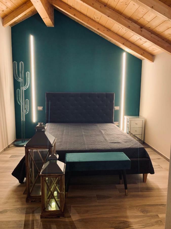 Palazzo Eugenia Suites Vasto Exteriör bild
