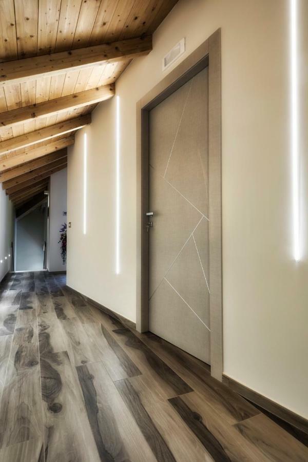 Palazzo Eugenia Suites Vasto Exteriör bild